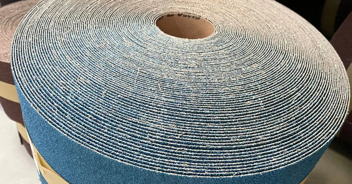 Cómo elegir el rollo de lija para metal perfecto para tu proyecto